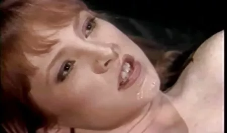 Joven chica rusa follada videos caseros de esposas mexicanas en el culo