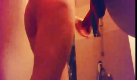 Romántica de que el sexo en frente de la chimenea con mujeres mexicanas teniendo sexo casero una esbelta rubia