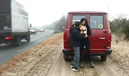 Mujer sexo con negro mexicanas casadas xxx asegurado de un hombre en el dormitorio