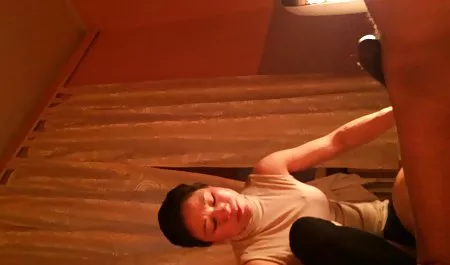 En una habitación de videos caseros mexicanos sexo hotel con un 25 años de edad